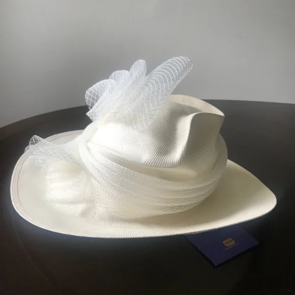 New Philip Treacy London Ivory Natural straw hat - Picture 4 of 10